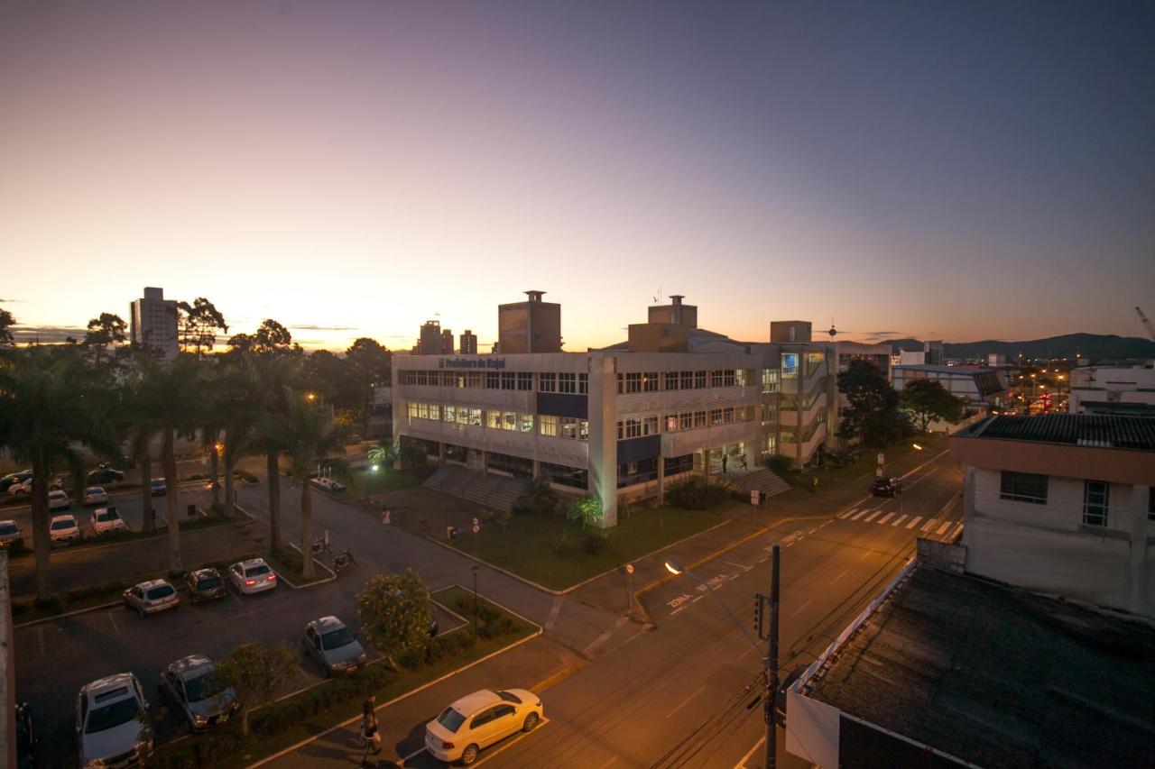 Hotel Itajaí Tur Exterior foto